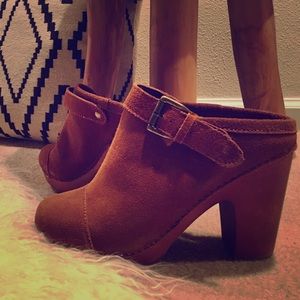 Jeffrey Campbell suede platform clog